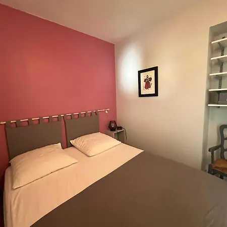 Apartamento T2 De Charme Avec Parking Privé, à 100m De La Plage, En Plein Cœur D'arcachon - Fr-1-374-216