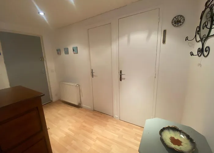 T2 De Charme Avec Parking Privé, à 100m De La Plage, En Plein Cœur D'arcachon - Fr-1-374-216 Appartement *